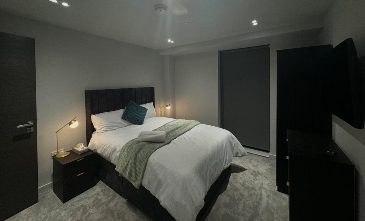 Modern 2-Bedroom Apartment In Heart Of Liverpool Exterior foto